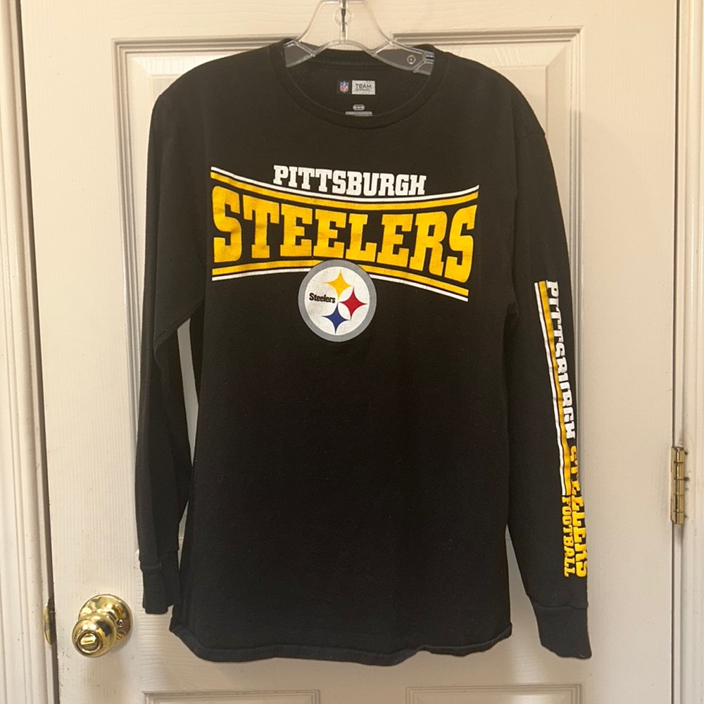 Long Sleeve Steelers shirt